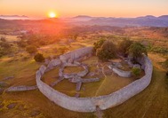 Great Zimbabwe 1.jpg